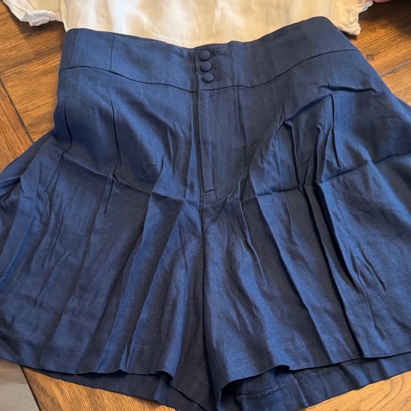 Women's Blue High-Waisted Linen Shorts - Picture 1 of 2
